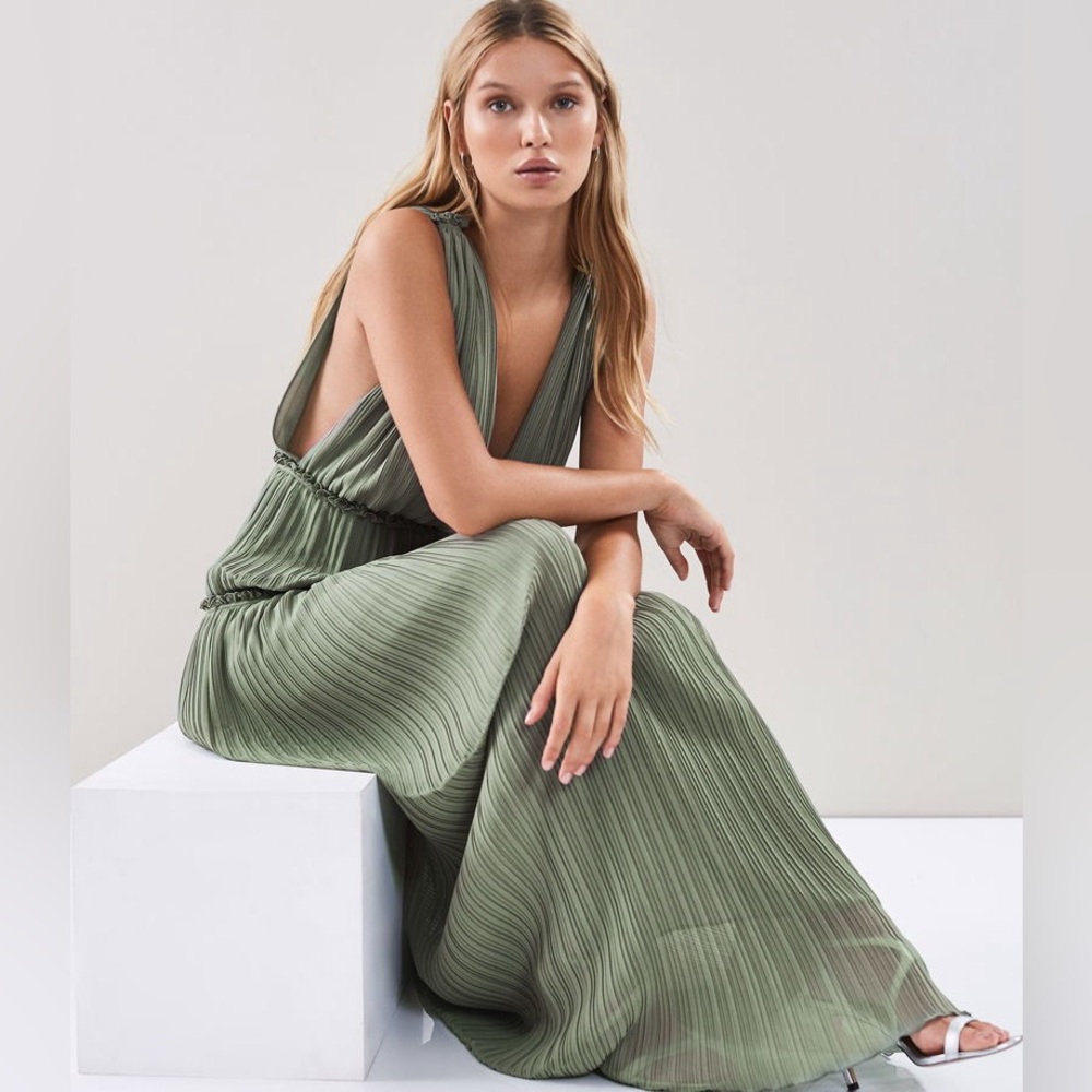 Reiss Gigi pleated maxi dress - Picture 3 of 14